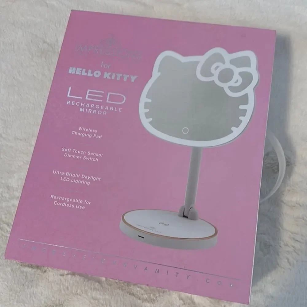 Hello Kitty LED Rechargeable Makeup Mirror + Wireless Compact Bundle - Picture 6 of 9